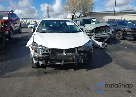 2019 Toyota Corolla Le z USA, uszkodzony, nr VIN 2T1BURHEXKC235919